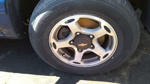 2001 Chevrolet Tracker