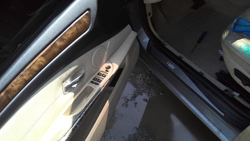 2010 BMW B528i
