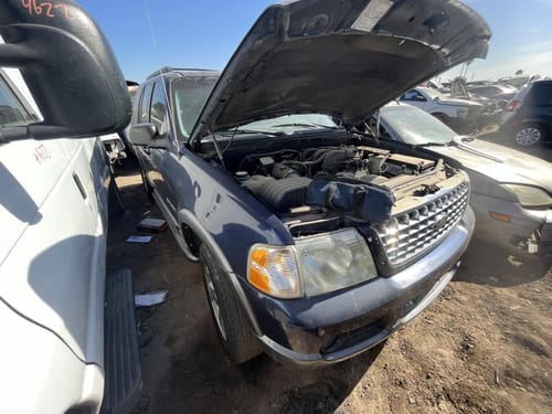 2005 Ford Explorer
