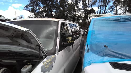 2004 GMC Expr25