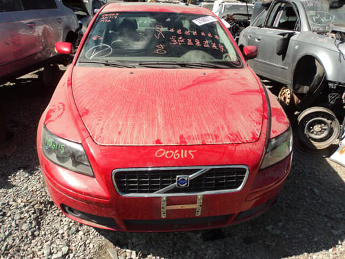2004 Volvo S40