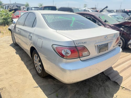 2004 Lexus Es330