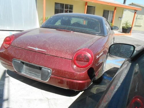 2004 Ford Thunderbird