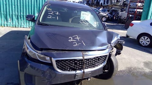 2015 Kia Sedona