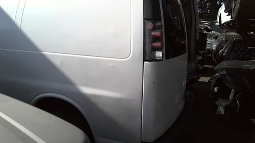 2006 GMC Expr15