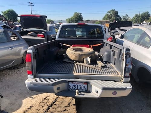 2003 Nissan Frontier