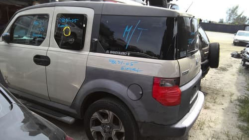 2005 Honda Element
