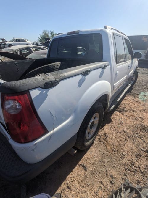 2000 Ford Explorer