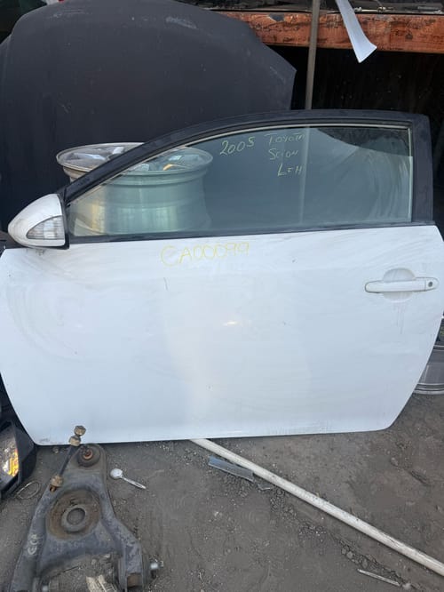 2005 Scion Sciotc