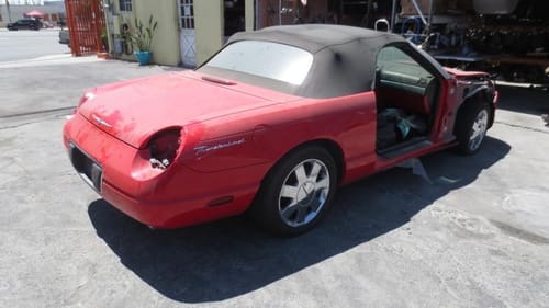 2002 Ford Thunderbird