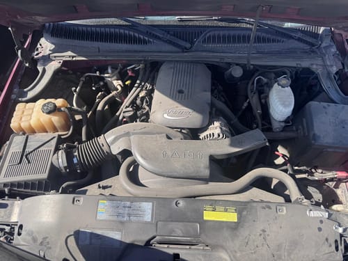 2004 GMC Sub150