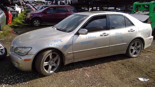 2001 Lexus Is300