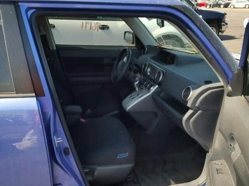 2010 Scion Xb