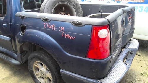 2004 Ford Explorer
