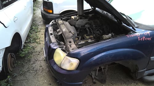 2004 Ford Explorer