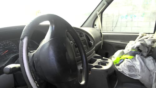2002 Ford E-250