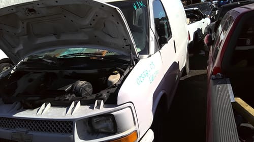 2003 GMC Expr25