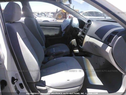 2004 Kia Spectra