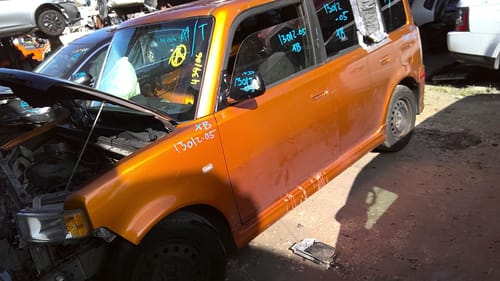 2005 Scion Xb