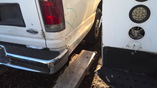 2000 Ford E-250