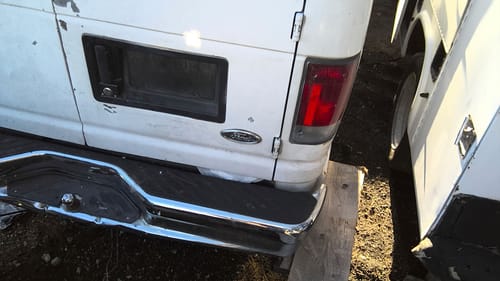 2000 Ford E-250