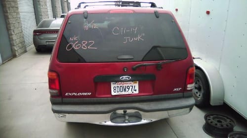2000 Ford Explorer