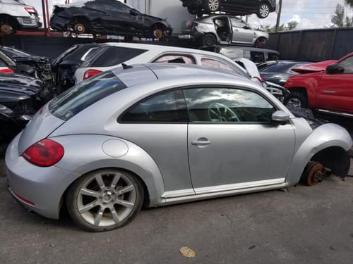 2012 Volkswagen Beetle