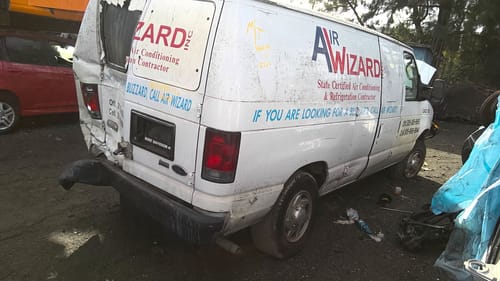 2010 Ford E-250