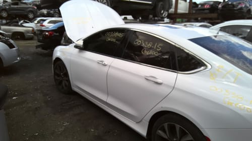2015 Chrysler 200