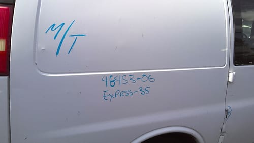 2006 GMC Expr35