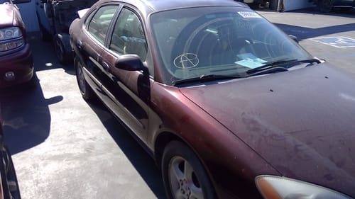 2001 Ford Taurus