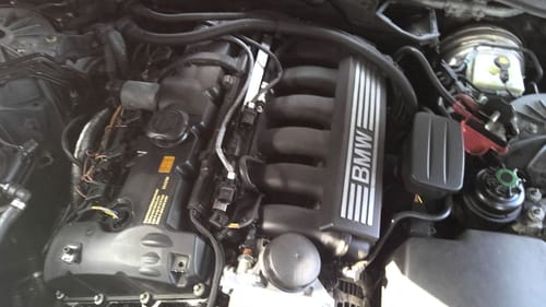 2010 BMW B528i