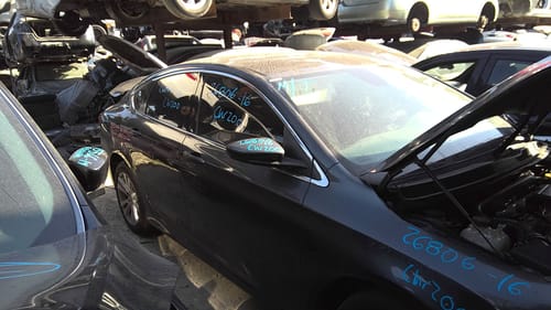 2016 Chrysler 200