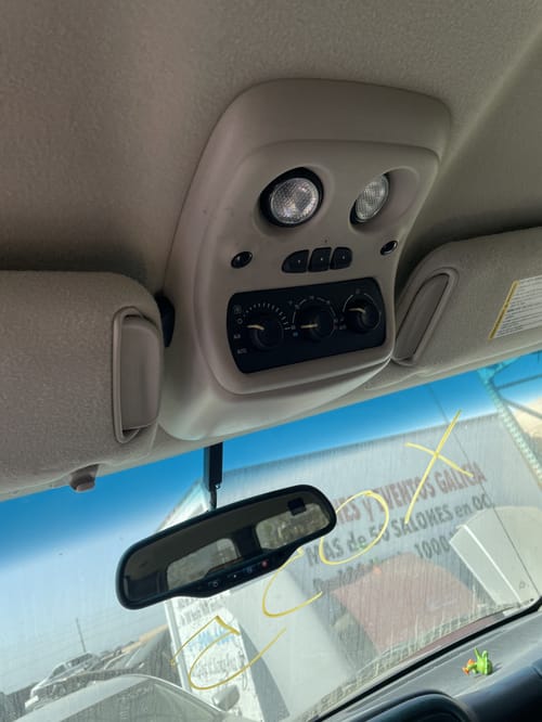 2003 GMC Sub250
