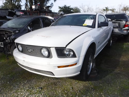2006 Ford Mustang