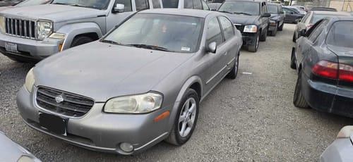 2000 Nissan Maxima