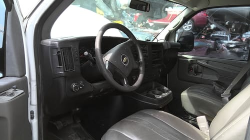 2014 GMC Expr25