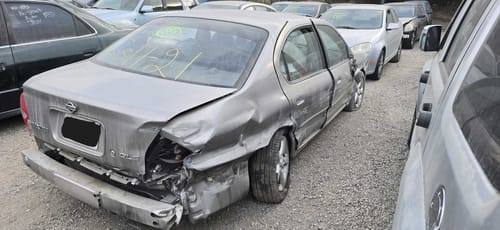 2000 Nissan Maxima