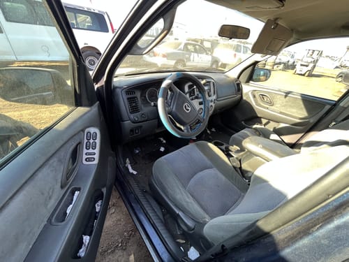 2003 Mazda Tribute