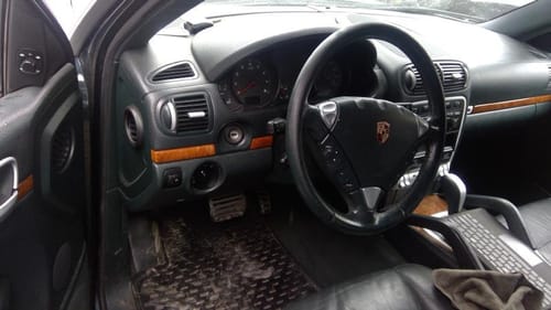 2004 Porsche Cayenne