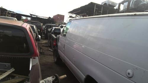 2002 Ford E-250