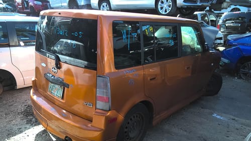 2005 Scion Xb