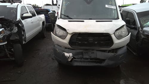 2017 Ford Tra250