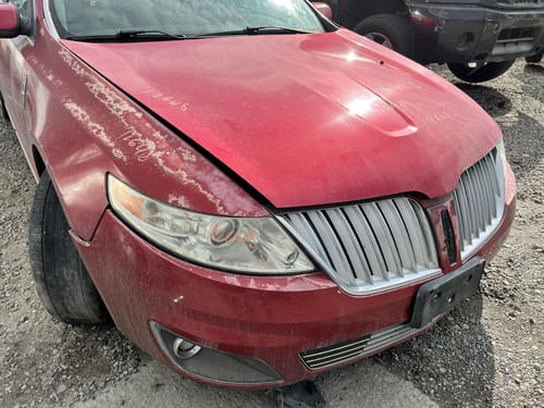 2011 Lincoln Mks