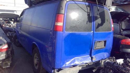 2008 GMC Expr25