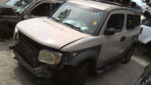2005 Honda Element