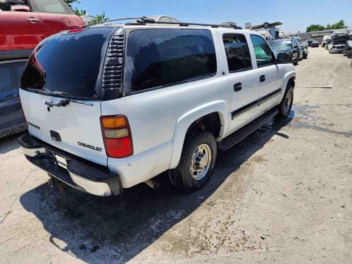 2001 GMC Sub250