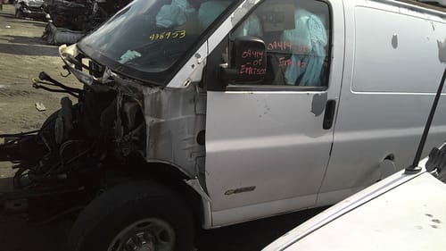 2005 GMC Expr25