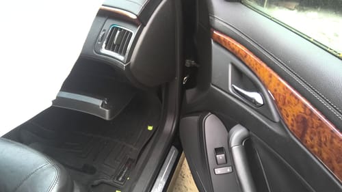 2011 Cadillac Cadcts