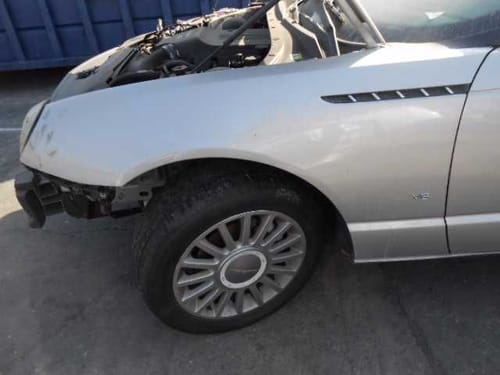 2004 Ford Thunderbird